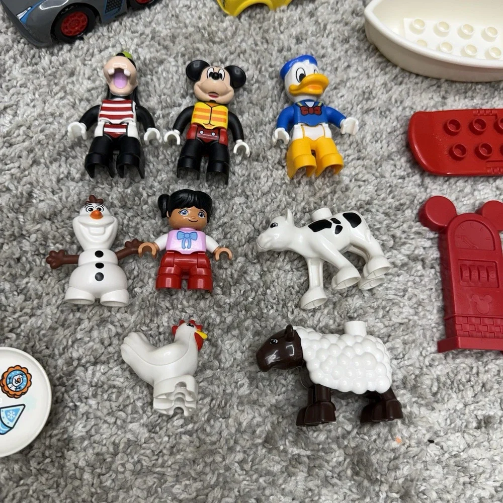 Lego Duplo Parts and pieces figures Disney Pixar Micky Goofy Cars animals Lot